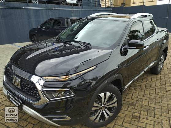FIAT TORO 2.0 16V TURBO DIESEL VOLCANO 4WD AT9 FIAT TORO 2.0 16V TURBO DIESEL VOLCANO 4WD AT9